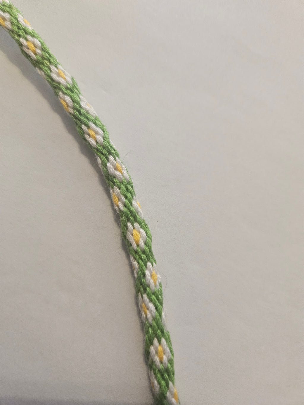 Daisy wristband